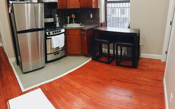 Upgraded roommate style apartment with rooms on opposite sides. First floor. Ful New York, NY Rental unit in Brooklyn · 1 bedroom · 1 bed · 1 bath Private room in rental unit vacation rental 5847724