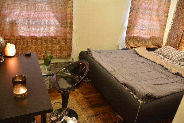 A warm, quiet, and super comfortable bedroom in the heart of New York City! Loca  Rental unit in New York · 1 bedroom · 1 bed · 1 shared bath Private room in rental unit vacation rental 22290580