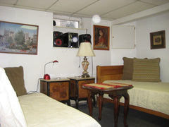 Great room in a quiet and safe neighborhood. just 20 min. from central Manhattan New York, NY Bed and breakfast in Brooklyn · ★5.0 · 1 bedroom · 2 beds · 1 bath Private room in bed and breakfast vacation rental 5004463