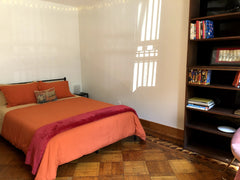 Stay in a unique piece of NYC history. Spacious yet cozy 1885 home in the Mt Mor New York, NY Townhouse in New York · ★4.84 · 1 bedroom · 1 bed · 1 shared bath Private room in townhouse vacation rental 656984227698035180