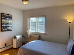This private room in Jackson Heights / Elmhurst is perfect for your first accomm New York, NY Townhouse in Elmhurst · ★5.0 · 1 bedroom · 1 bed · 1 shared bath Private room in townhouse vacation rental 30801449