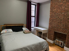 This cozy room makes it really easy to get comfortable!  Rental unit in Brooklyn · ★4.80 · 5 bedrooms · 1 bed · 2.5 baths Private room in rental unit vacation rental 53596672