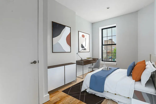 Furnished room, tons of light, new hardwood floor, in a 4 bedroom, 2 bathroom, r New York, NY Serviced apartment in Brooklyn · 4 bedrooms · 1 bed · 2 shared baths Private room in serviced apartment vacation rental 754937485942119479