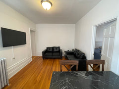 Situated in the bustling heart of Washington Heights, this apartment provides se Buenos Aires, Argentina Rental unit in New York · 3 bedrooms · 3 beds · 1 bath Entire rental unit vacation rental 973238404538275285