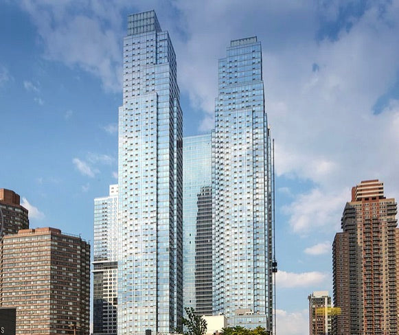 Miami, FL Rental unit in New York · ★4.67 · Studio · 1 bed · 1 bath Entire rental unit vacation rental 52618610