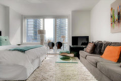 Experience the best of Manhattan from this spectacular building. From sweeping v Hawthorne, NJ Serviced apartment in New York · 1 bedroom · 1 bed · 1 bath Entire serviced apartment vacation rental 42972333