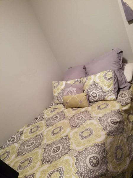 Cozy, exposed brick New York gem! 2 bedroom and 1 bathroom with washer/dryer. St Wayne, NJ Rental unit in New York · ★4.75 · 2 bedrooms · 2 beds · 1 bath Entire rental unit vacation rental 20568215