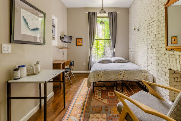 Legally registered with the city of New York, This beautiful, completely private New York, NY Townhouse in Brooklyn · ★4.86 · 1 bedroom · 1 bed · 1 private bath Private room in townhouse vacation rental 232612