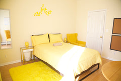 Welcome to the modern room in a duplex apartment.Bright and cozy with a separate  Rental unit in Brooklyn · ★5.0 · 1 bedroom · 1 bed · 1.5 baths Private room in rental unit vacation rental 1036287933059296000
