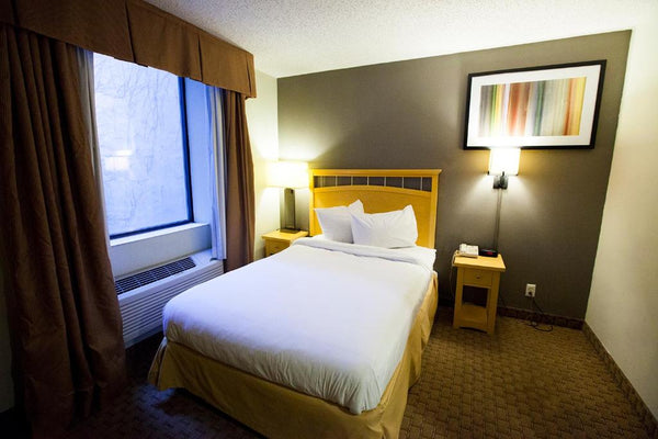 Enjoy easy access to popular shops and restaurants from this charming place to s New York, NY Boutique hotel in New York · ★3.42 · 1 bedroom · 1 bed · 1 private bath Room in boutique hotel vacation rental 684651129920644856