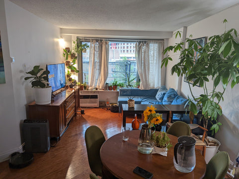 Across the street from Central Park. The Perfect place for your stay in NYC. Wit  Rental unit in New York · 2 bedrooms · 2 beds · 1 bath Entire rental unit vacation rental 793590188608283819