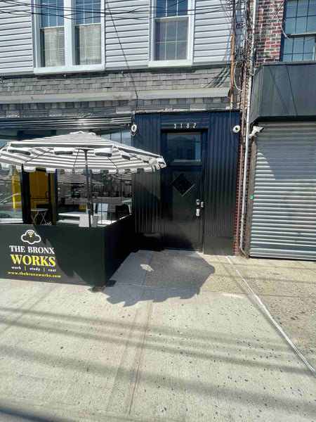 Clean, modern, simple, functional spaces. Great Bx Location. Pelham Bay is a mid New York, NY Rental unit in Bronx · ★4.87 · 1 bedroom · 1 bed · 1 shared bath Private room in rental unit vacation rental 27952742