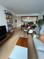 Spacious, modern 1 bedroom apartment in Hell’s Kitchen with big windows.<br /><b New York, NY Rental unit in New York · 1 bedroom · 1 bed · 1 bath Entire rental unit vacation rental 688860783880686558