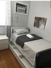 Small but cozy private room. Fully furnished Located in the first floor of and 5 New York, NY Rental unit in Brooklyn · ★4.64 · 1 bedroom · 1 bed · 1 shared bath Private room in rental unit vacation rental 706029774240832818