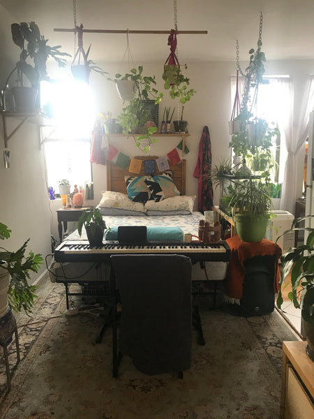 Welcome to Ocean Hill/Bed-Stuy!<br />Apartment: third floor, clean, great light, Millstone, NJ Rental unit in Brooklyn · ★4.86 · Studio · 1 bed · 1 bath Entire rental unit vacation rental 35599507