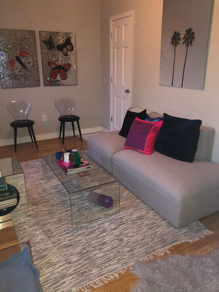 designer Jonathan Adler furniture and decor, nice art, pre war finishes with a f New York, NY Rental unit in New York · 1 bedroom · 1 bed · 1 bath Entire rental unit vacation rental 41715665