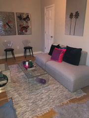 designer Jonathan Adler furniture and decor, nice art, pre war finishes with a f New York, NY Rental unit in New York · 1 bedroom · 1 bed · 1 bath Entire rental unit vacation rental 41715665