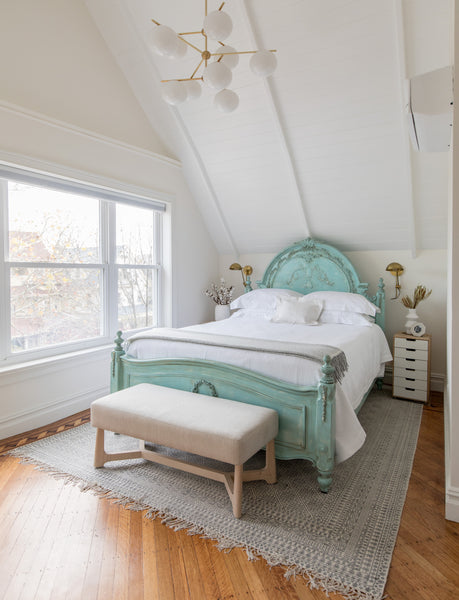 Private room with fantastic bathroom on top floor of historic Brooklyn home owne New York, NY Home in Brooklyn · 1 bedroom · 1 bed · 1.5 baths Private room in home vacation rental 49417271