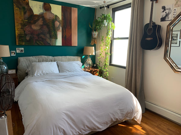 This gem of a building is located on the same street as the L train in a bustlin New York, NY Rental unit in Brooklyn · 2 bedrooms · 1 bed · 1 bath Entire rental unit vacation rental 45296324
