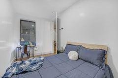 The Myrtle House is located in the historic Stuyvesant Heights neighborhood in B  Rental unit in Brooklyn · 1 bedroom · 1 bed · 1 bath Private room in rental unit vacation rental 984847150980310772