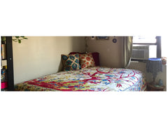 A cozy and magical room with plenty of light, ambiance, and super comfortable qu New York, NY Rental unit in Brooklyn · 2 bedrooms · 1 bed · 1.5 shared baths Private room in rental unit vacation rental 20387176