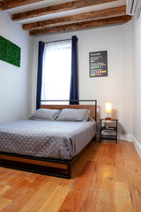 Cozy urban retreat in a vibrant borough, where eclectic charm meets modern comfo  Rental unit in Brooklyn · ★4.69 · 1 bedroom · 1 bed · 1 shared bath Private room in rental unit vacation rental 594108734920583369