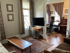 Well-outfitted, one bedroom apartment with newly renovated bathroom and kitchen  New York, NY Condo in New York · ★4.83 · 1 bedroom · 1 bed · 1 bath Entire condo vacation rental 617339277916579641