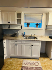 Two or three people will be comfortable in this spacious and unique space. Very  New York, United States Rental unit in Bronx · ★4.92 · 1 bedroom · 2 beds · 1 bath Entire rental unit vacation rental 599906169922777608