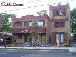 Whole house to yourself!! Fully Furnished on a popular exciting block. 2 floors  Strawberry, CA Home in Staten Island · 2 bedrooms · 2 beds · 1.5 baths Entire home vacation rental 2794725