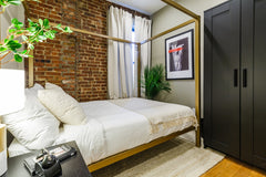This clean, shiny and charming room is available in Upper East Side, <br />   Ne  Rental unit in New York · 4 bedrooms · 1 bed · 0 shared baths Private room in rental unit vacation rental 47022846