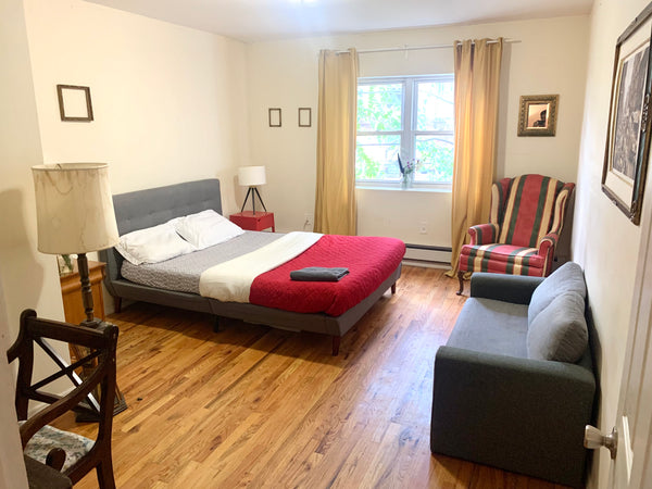 Want to feel like a character in a movie? Stay in our hip lovely apartment!<br / New York, NY Home in Brooklyn · ★5.0 · 1 bedroom · 1 bed · 2 baths Private room in home vacation rental 51307052