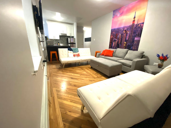 This apartment is located central to many attractions and landmarks that The Big New York, NY Rental unit in New York · ★4.59 · 1 bedroom · 4 beds · 1 bath Entire rental unit vacation rental 549446880012802933
