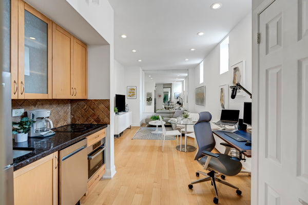 Welcome to turn-key living in Manhattan with this 1 bedroom apartment by Anyplac San Francisco, CA Rental unit in New York · 1 bedroom · 1 bed · 1 bath Entire rental unit vacation rental 907389985900158193