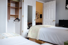 Cozy bedroom on the first floor of a duplex apartment. (I live on the ground flo New York, NY Townhouse in New York · ★4.97 · 1 bedroom · 2 beds · 1 shared bath Private room in townhouse vacation rental 15066269