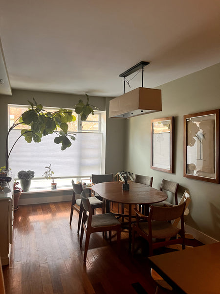 Duplex situated in East Williamsburg 3 blocks from Graham Ave Stop on the L trai New York, NY Rental unit in Brooklyn · 3 bedrooms · 3 beds · 1.5 baths Entire rental unit vacation rental 826090426619216861