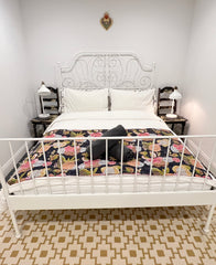 A cozy, artsy, fun style bedroom with private bathroom in Woodside, Queens. Just New York, NY Home in Queens · ★4.84 · 1 bedroom · 1 bed · 1 private bath Private room in home vacation rental 20279823