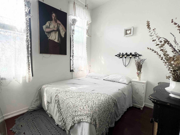 A spacious room within an apartment located in the heart of Williamsburg (I live New York, NY Rental unit in Brooklyn · ★4.71 · 1 bedroom · 1 bed · 1 shared bath Private room in rental unit vacation rental 791885199984640106