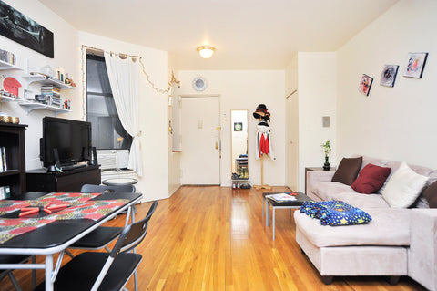 Beautiful, huge and homey apt- Sleeps 4 comfortably! New York, NY Rental unit in New York · ★4.0 · 2 bedrooms · 2 beds · 1 bath Entire rental unit vacation rental 5707888