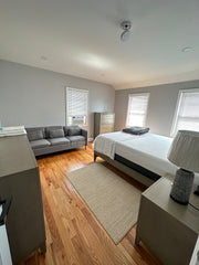 Forget your worries in this spacious and serene suite.  Home in Queens · ★5.0 · 1 bedroom · 1 bed · 1 private bath Private room in home vacation rental 887917763854717245