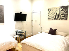 Located near Herald Square & Penn Station in Midtown, a short walk to Times squa  Rental unit in New York · 1 bedroom · 2 beds · 1 private bath Private room in rental unit vacation rental 51768030