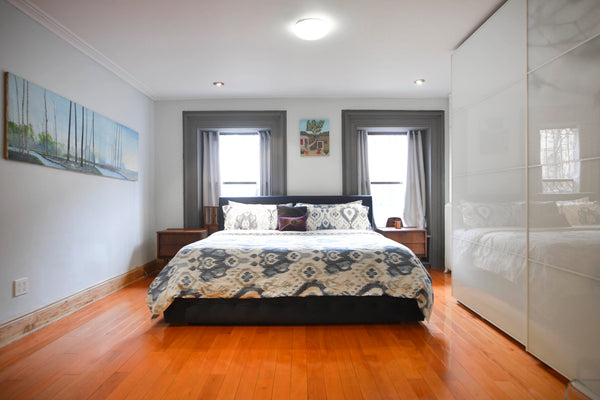 Located in the heart of Park Slope & situated in a 180+yr old ground floor  brow New York, NY Townhouse in Brooklyn · ★4.84 · Studio · 1 bed · 1 private bath Private room in townhouse vacation rental 17370778