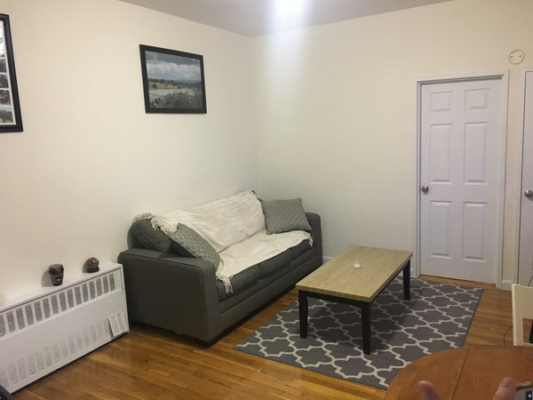 Great one bedroom on a safe beautiful block in the  Upper East Side Neighborhood New York, NY Rental unit in New York · 1 bedroom · 1 bed · 1 bath Entire rental unit vacation rental 17572926