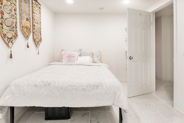 Welcome to our cozy and stylish Airbnb! Our fully equipped apartment features a  New York, NY Home in Staten Island · ★4.96 · 1 bedroom · 1 bed · 1 shared bath Private room in home vacation rental 838056713765994438