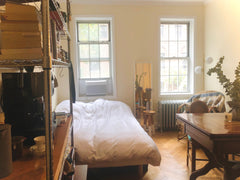 Charming studio in ideal location! This a  quintessential New York City apartmen New York, NY Rental unit in New York · Studio · 1 bed · 1 bath Entire rental unit vacation rental 39697022