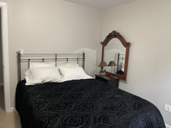 Charming Place New York, United States casa particular in Queens · ★4.38 · 1 bedroom · 1 bed · 1 shared bath Private room in casa particular vacation rental 729093021465019177