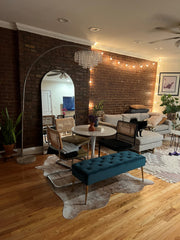 This charming and spacious 1 bedroom, 2 bathroom loft with tons of natural sunli New York, NY Rental unit in New York · 1 bedroom · 1 bed · 1.5 baths Entire rental unit vacation rental 780425103852052460