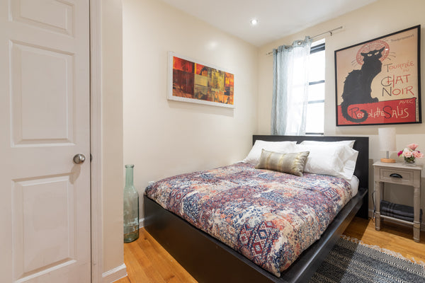 Centrally located right between the famous Columbia University and Central Park,  Rental unit in New York · ★4.59 · 4 bedrooms · 5 beds · 1 bath Entire rental unit vacation rental 656379870243790990