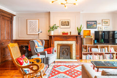 Spacious duplex on a brownstone block with amazing original 19th century details New York, NY Townhouse in Brooklyn · ★5.0 · 1 bedroom · 1 bed · 1 private bath Private room in townhouse vacation rental 728805194458923176