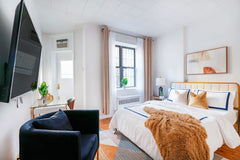 Introducing our fully-furnished Studio apartment with private outdoors, designed New York, NY Serviced apartment in New York · Studio · 1 bed · 1 bath Entire serviced apartment vacation rental 987744404359869281