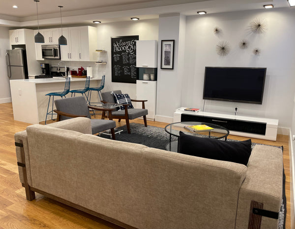 Come and enjoy our beautiful, spacious, and private duplex in Brooklyn. Located  New York, NY Rental unit in Brooklyn · ★4.90 · 3 bedrooms · 4 beds · 2 baths Entire rental unit vacation rental 48936162